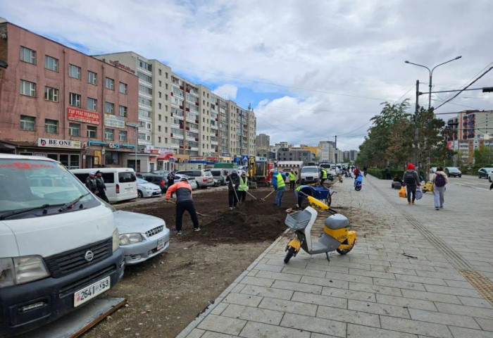 10-р хороолол орчимд 5-15 жил зөвшөөрөлгүй худалдаа эрхэлж байсныг зогсоож, тохижилтын ажлыг эхлүүлжээ