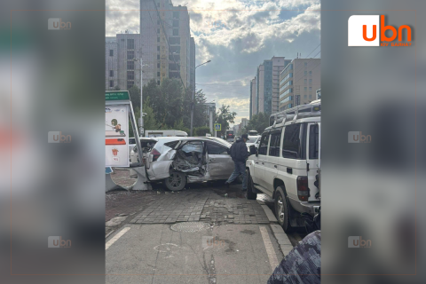 Ноцтой ослын улмаас зорчигч гэмтэж, эмнэлгийн тусламж авчээ
