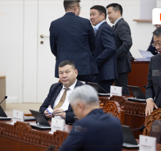 ЧУУЛГАН: МАН-ын бүлэг “Нийслэлийн газар олголтыг хянан шалгах түр хороо байгуулах“ асуудлаас авсан завсарлагаа гурав хоногоор сунгалаа