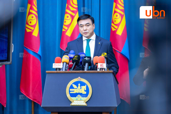 ХУУЛЬ: Нотариатын үйлчилгээг 100 цахимжуулна
