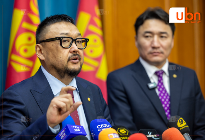 “Таван удаа хэлэлцээ хийсний үр дүнд хувь нийлүүлэгчдийн зээлийн хүүг бууруулах тохиролцоонд хүрлээ“
