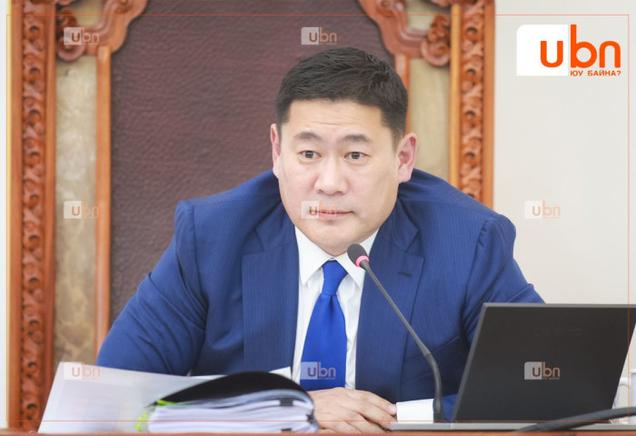 Л.Оюун-Эрдэнэ: Үндэсний баялгийг тонон дээрэмдсэн МАНАН дэглэм нэгхэн жилийн дотор эргэн сэргэж, эрчээ авчээ