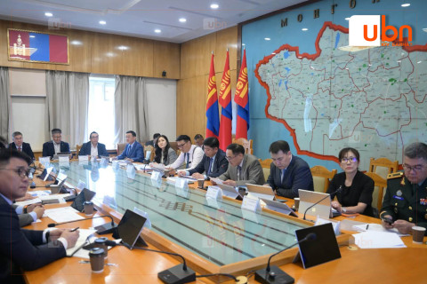 Агаарын бохирдлыг бууруулах бодлогын хүрээнд Баянгол, Чингэлтэй дүүргийн 5000 өрхийг хийн халаалтад шилжүүлжээ