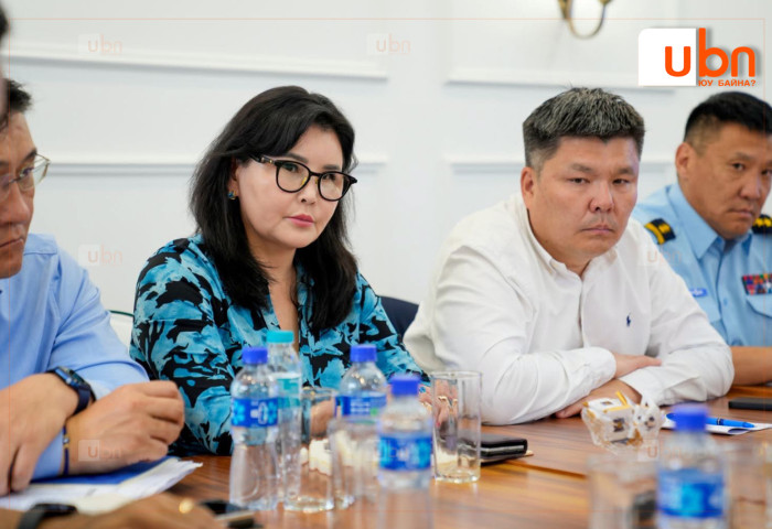 Хөрөнгө хураах хууль, орон сууцны залиланд өртсөн иргэдийн асуудал, хуурамч хаягтай холбоотой асуудлыг хэлэлцжээ