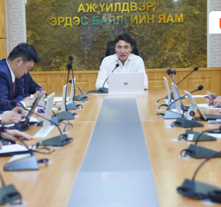 Татварын өртэй шатахуун импортлогч ААН-үүдийн дансыг битүүмжлэхгүй