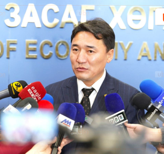 Шатахууны асуудлаар ирэх 7 хоногт АҮЭБ-ийн сайд Г.Дамдинням БНХАУ-д томилолтоор ажиллана