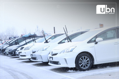 СУРВАЛЖИЛГА: Автомашины үнэ буурсан ч худалдан авалт муу байна