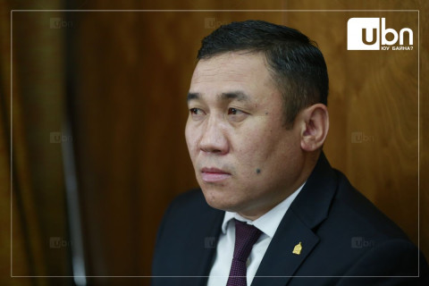 Хурандаа Т.Сүхболд: Б.Идэр-Одыг койны хэргээр Интерполоор эрэн сурвалжилж байгаа. Шалгах шаардлагатай зүйл бий