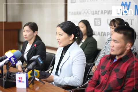 П.Орхон: Нэг ч ажил хийдэггүй, тамирчдаа дэмждэггүй Чөлөөт бөхийн холбооны Ерөнхийлөгчийг яаралтай солимоор байна