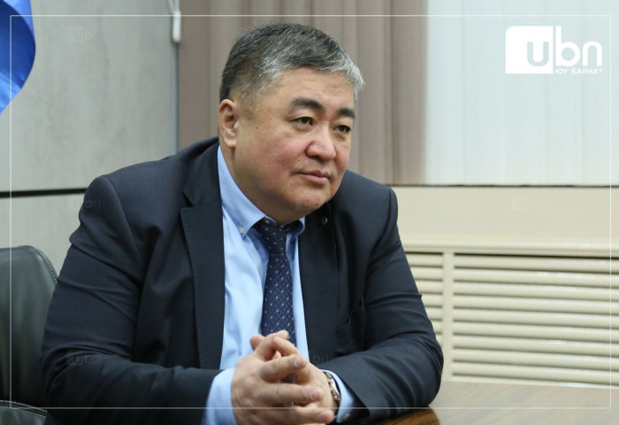 Ж.ГАНБАТ: Нягтлан бодогч Д.Алтанцэцэг нь урьдчилгаа төлбөрийн баталгаагүй 20.9 тэрбум төгрөг шилжүүлэхээр оруулж ирсэн
