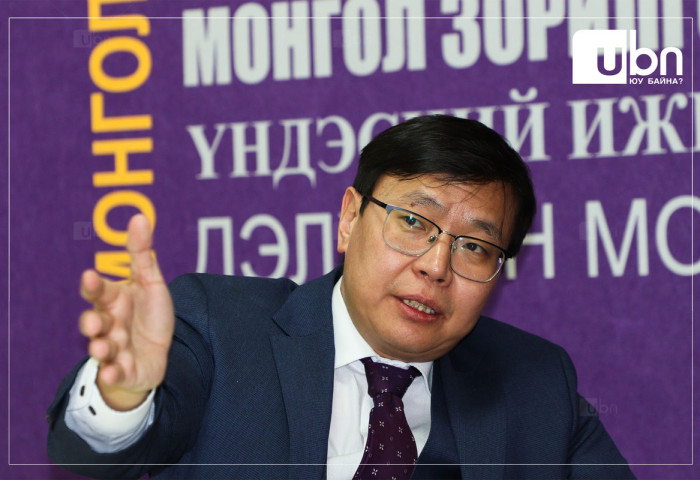 П.Наранбаяр: Нийслэлийн худалдан авсан автобусыг яагаад төрийн нууцад хамруулаад байгаа юм бэ
