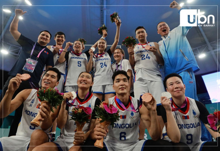 “Ханжоу 2022” наадмаас хос медаль хүртсэн шигшээ багийн тамирчдад Ерөнхийлөгч У.Хүрэлсүх баяр хүргэлээ