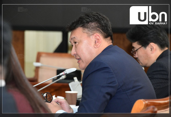 Б.Жавхлан: Монгол Улсын нийт гадаад өр 33.8 тэрбум доллар байна