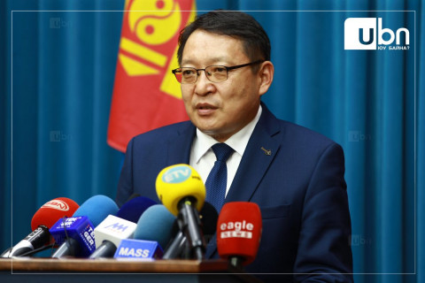 ШУУД: “Эрдэнэс Монгол “ХХК-ийн ажлын байрны нээлттэй сонгон шалгаруулалт дууссантай холбоотой мэдээлэл хийж байна