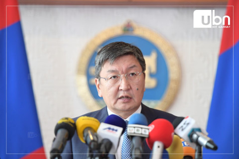 Я.Содбаатар: Ерөнхийлөгчийг Хятадаар ярьсан гэх бичлэгийг зохион байгуулалттайгаар тараасан хоёр Монгол иргэнийг шалгаж, БНХАУ-ын хуулийн байгууллагад хандсан