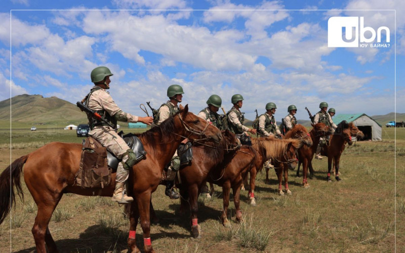 ФОТО: “Аравт” олон улсын морин цэргийн уралдаанд оролцохоор дөрвөн орны морьт дайчид бэлтгэл хийж байна