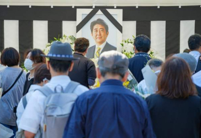 Японы Ерөнхий сайд асан Абэ Шинзотой салах ёс гүйцэтгэх төрийн ёслолд Дэлхийн удирдагчид оролцож байна