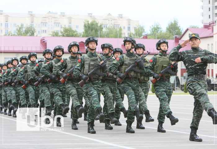 Хятадад цэргийн эргэлт гарах уу